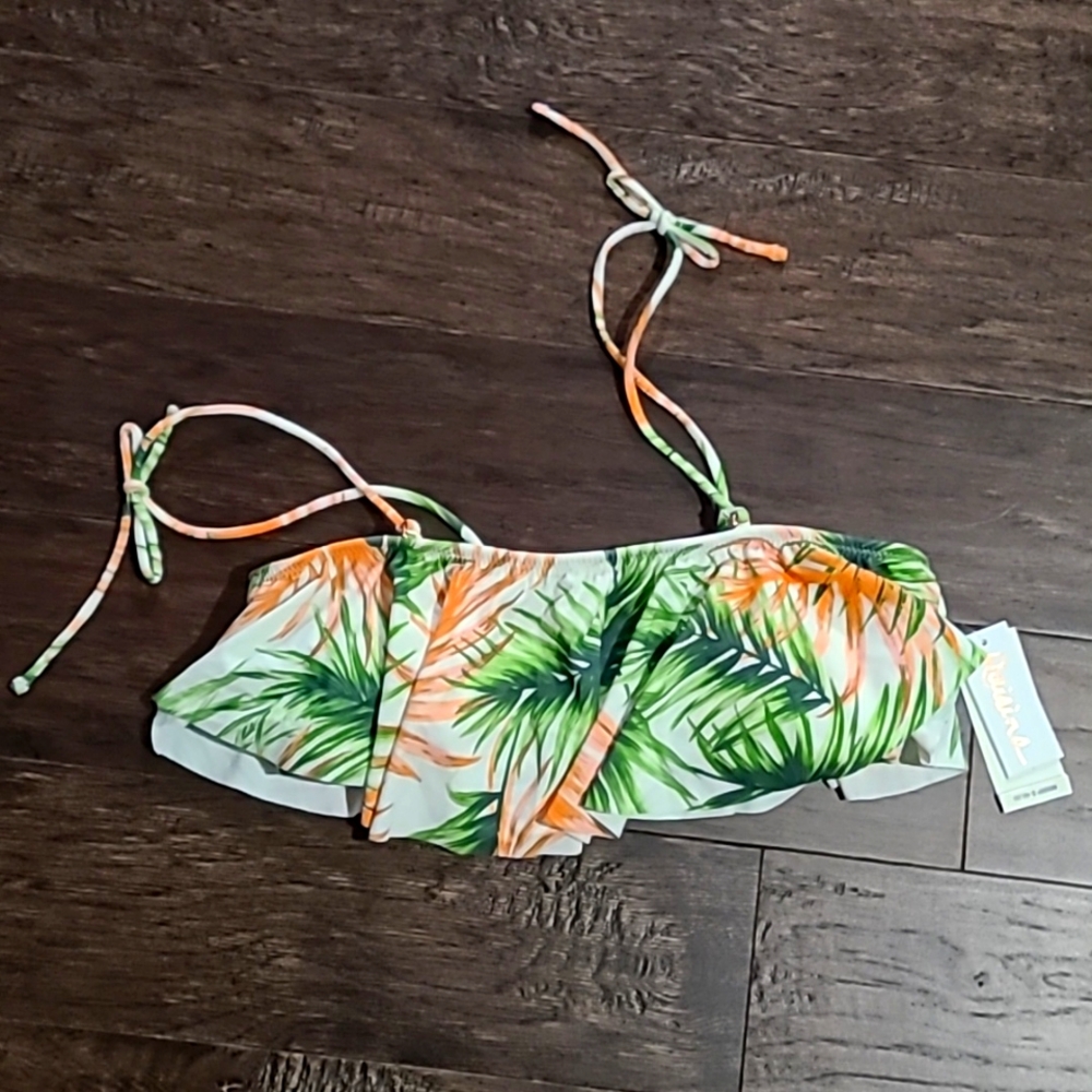 NWT Raisins palm flounce bikini top M